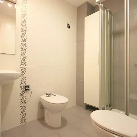 Marlenghi 8 2a Apartment *